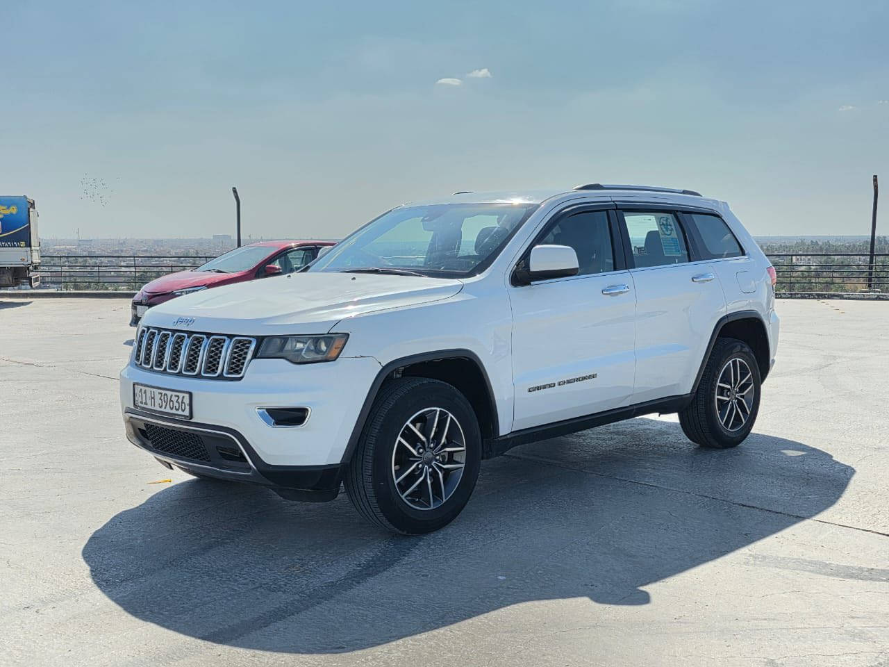 جيب لاريدو 2019 وارد امريكي رقم بغداد حادث بسيط جدا فقط ربع البنيد صبغ السونار مرفق مع الصور وبالعراق شخط بالباب ومصبوغ عل كد الشخط السياره مكفوله من اي اضرار داخليه ماشيه 90 الف ميل مواصفات شاشه كبيره كير كوبرا ردار امامي ورادار حانبي بصمه نضام ايكو وسبورت تشغيل عن بعد حساسات وباقي المواصفات المعروفه
كير محرك تخم تاير كله جديد 
*ملاحظه 
( محرك السياره مبدل 2014 يعني انسى شي اسمه دوانز ) 
السعر 198 وبيه مجال 
العنوان بابل الحله 
للاستفسار 
***********
***********
