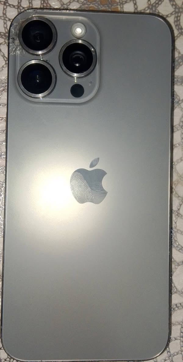 للبيع او مراوس ايفون ١٥ برو ماكس باتري ٩٥٪ مبدل شاشه فقط بيه فطر بل ضهر من يم كامره نضافه فول  سعره ٦٢٥ بيه مجال للطيبين


**إذا كنت صاحب هذا الإعلان وتريد حذفه لأي سبب، رجاءا أرسل رسالة إلى الدعم الفني**