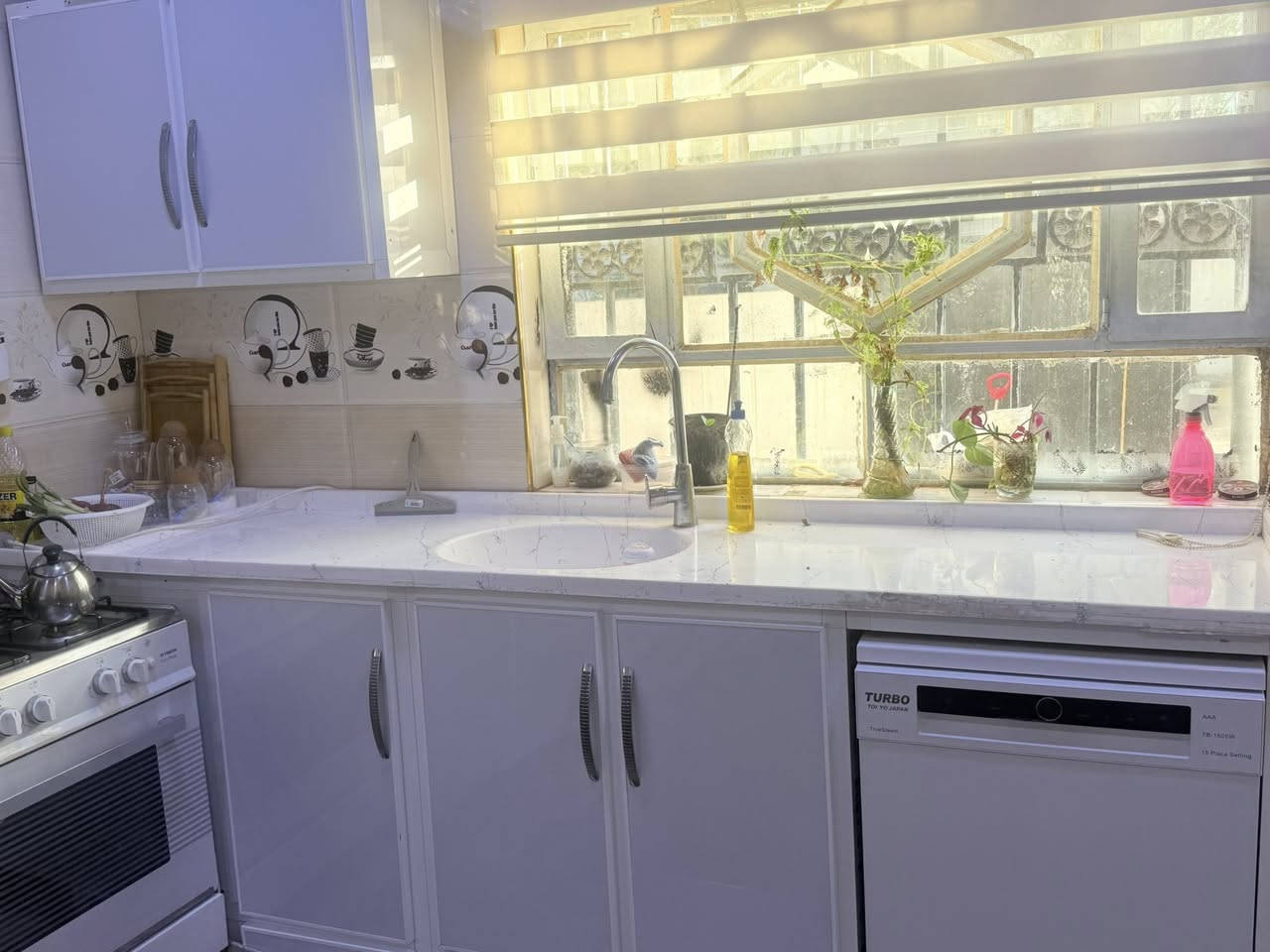 سلام عليكم كاونتر للبيع وية كورنر


**إذا كنت صاحب هذا الإعلان وتريد حذفه لأي سبب، رجاءا أرسل رسالة إلى الدعم الفني**