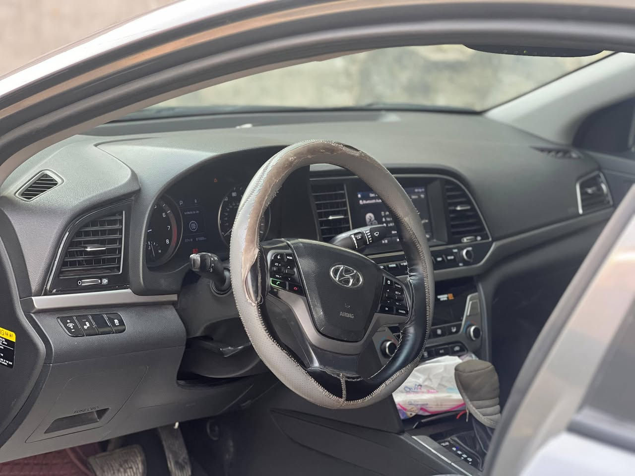 السلام عليكم
النترا موديل 2018 السياره وأرد امريكي رقم بغداد  السياره بيها قطعه وحدا صبغ بدون داخل  بشرط السونار السياره خير من الله مسوي عليها ادامه السياره بيها   جاملغ امامي  فقط فقط بدون داخل  السياره خير من الله تجي وتشوف بعيونك وشرط السونار سعر السياره ب128 وبيها مجال حك الجيه مكان السياره الفلوجه  السياره بصمه تشغيل فتحة سقف السياره فول الا   تجي وتشوف وعندك سونار وافحص وبيك خير وتدلل 
رقم اتصال واتساب 
#***********
