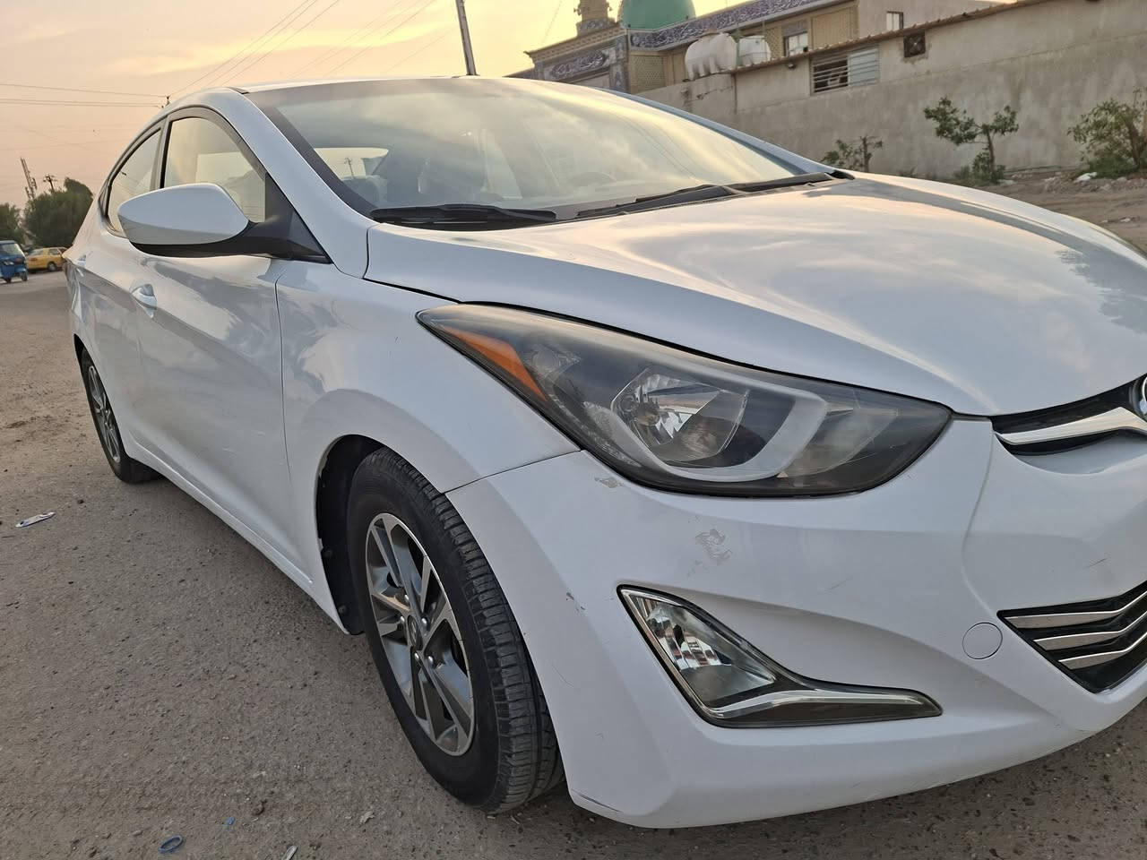 سلام عليكم خواني النتراء للبيع موديل ١٦ امريكي حادث كلش بصيط بيه قطع صبغ فقد بله تبديل للجماليه فقط ابيع حزام بله شاصي ولغد مكفوله من لكص ومن كلشي غير لي ذكرتهن وبيه خيط تبغير سعله ب شده قفل قفل قفل بكاني بل بياع تحويل ثاني يوم رقم لهاتف ***********
