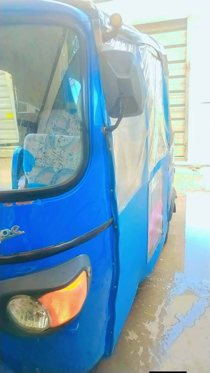 السلام عليكم تكتك بياجو للبيع موديل 18 اوراق كامله  نظيفه ماكينه خير من الله كهربائيات كلها كامله وشغاله تكتك جاهزه من ايدك للشارع السعر مليون 600  وبيها مجال للشراي العنوان بغداد ابو غريب  متواجد على الفيس وعلى الواتساب  ***********
