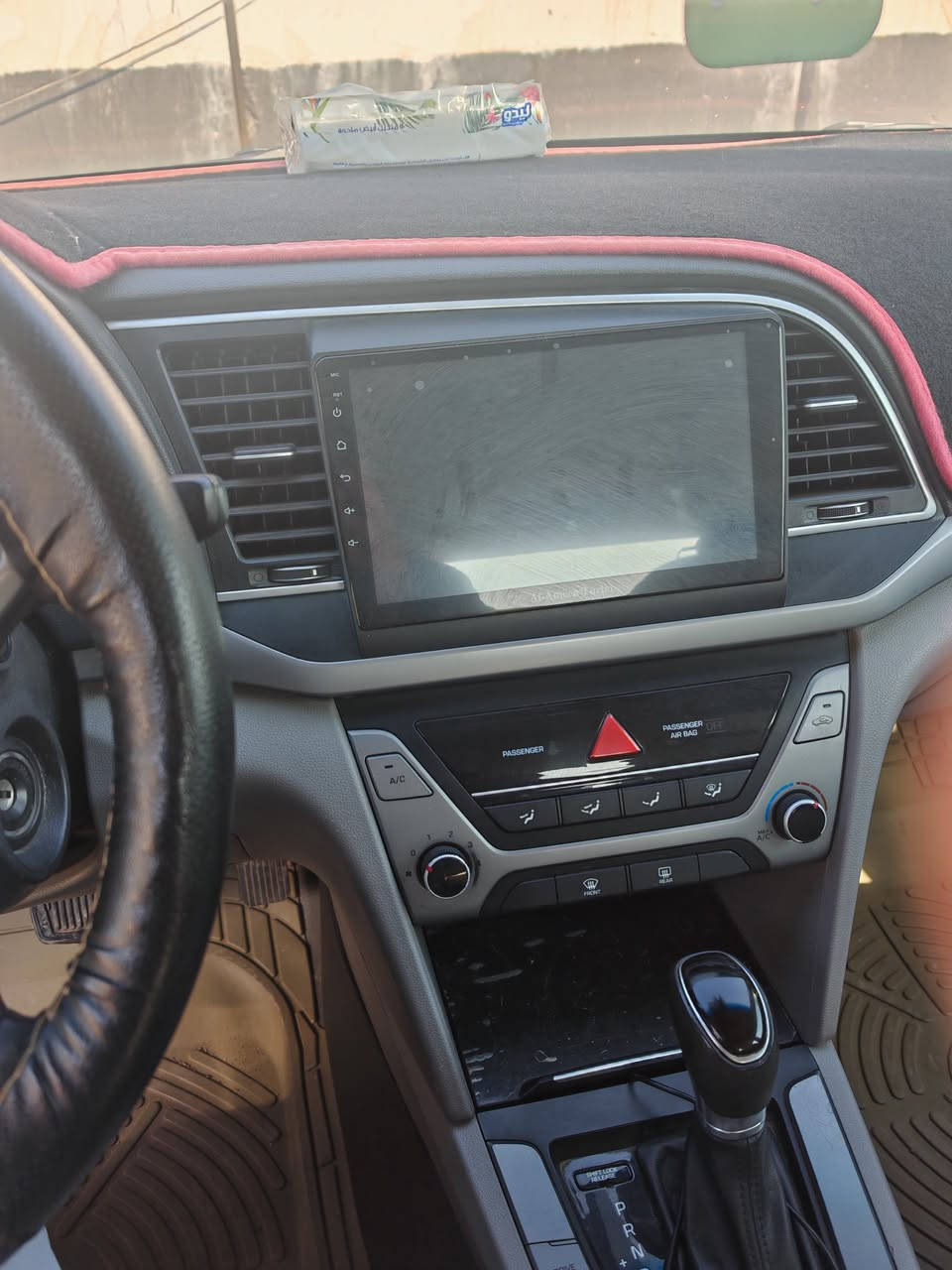 النترا للبيع مويل ٢٠٠١٧ وارد أمريكي رقم أربيل رقم جديد سنويه جديده السياره نظيفه وجاهزه وبيها منظومه غاز صور الحادث موجوده للتفاصيل أكثر اتصل على الرقم ***********السعر١٠١٠ وبيه مجال
