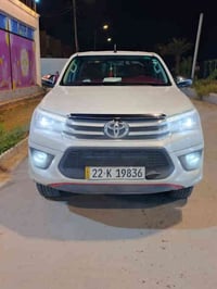 للبيع تويوتا هايلوكس تي آر دي 6سلندر كويتي مكفوله كفالة عامه جديده وجا...
