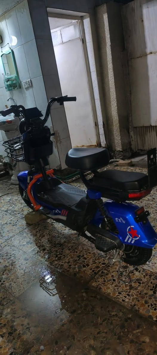 سلام عليكم
هاي الدراجة لبيع دراجة حلوة ونضيفة الله شاعد علي كلشي ما بيها بس الشاشة العداد ما يشتغل بس و تجي تحمل و تطلع الله شاهد و الدراجة سعرها 250 الف و بيها مجال لطيبين المكان حي اور يم جامع الفردوس لا ستفسار على هذا الرقم *********** و سلامتكم
