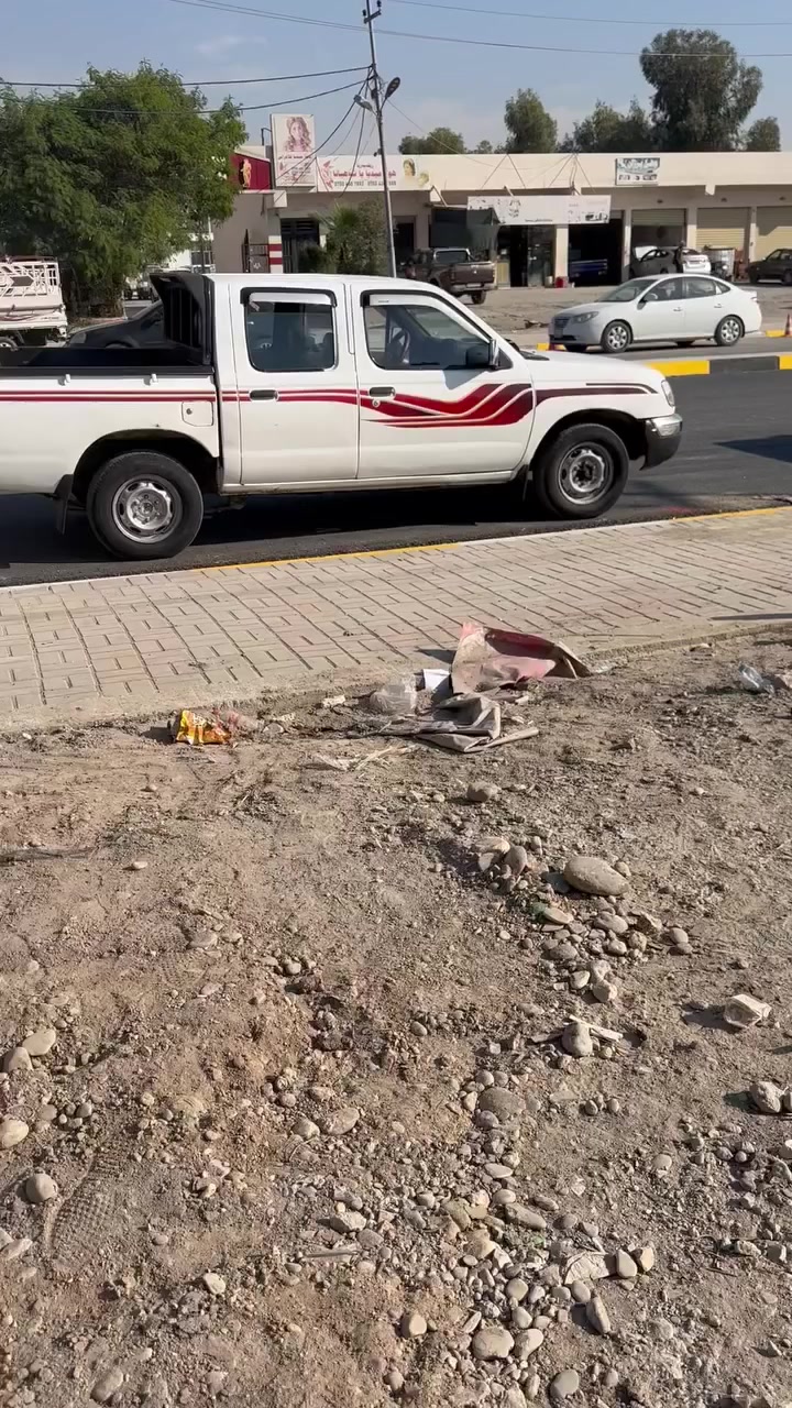 السلام عليكم
نيسان دبل 2003 رقم بغداد مصبوغه حزام
سعرها 70 بيها مجال بسيط
العنوان صلاح الدين
***********
