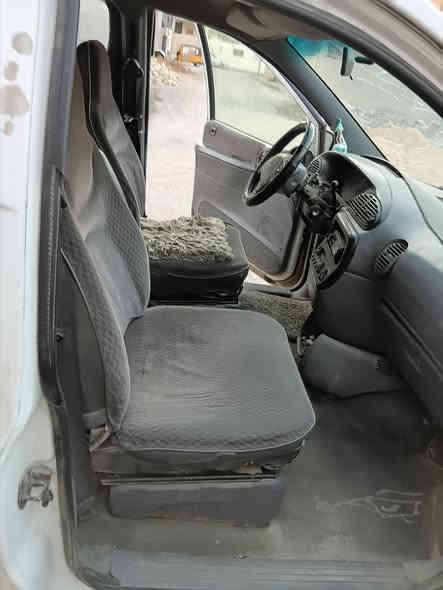 دوج كرفان
موديل 1998
السعر 40 اوبي مجال 
رقم ***********
