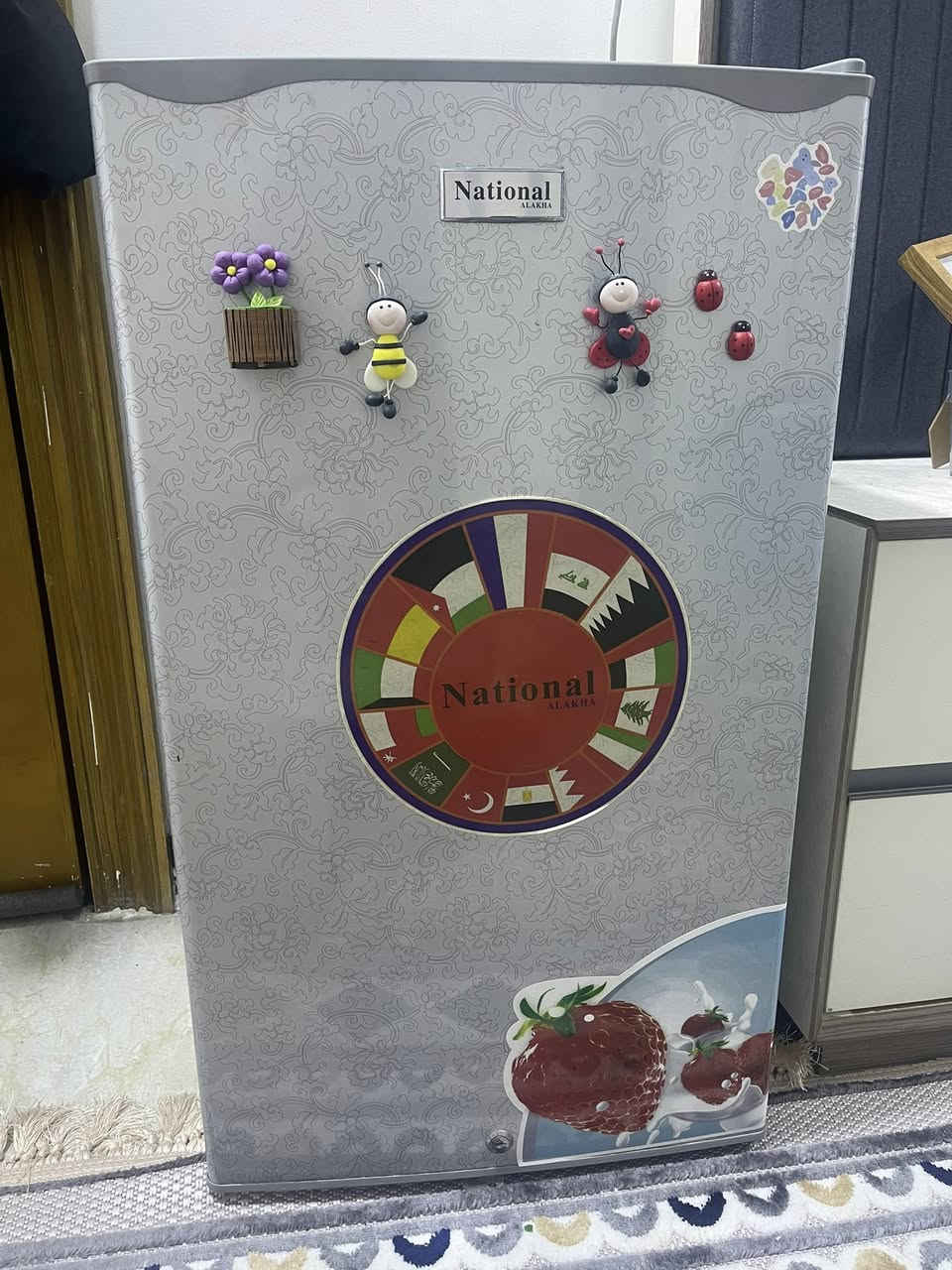 ثلاجه نظيفه ***********
