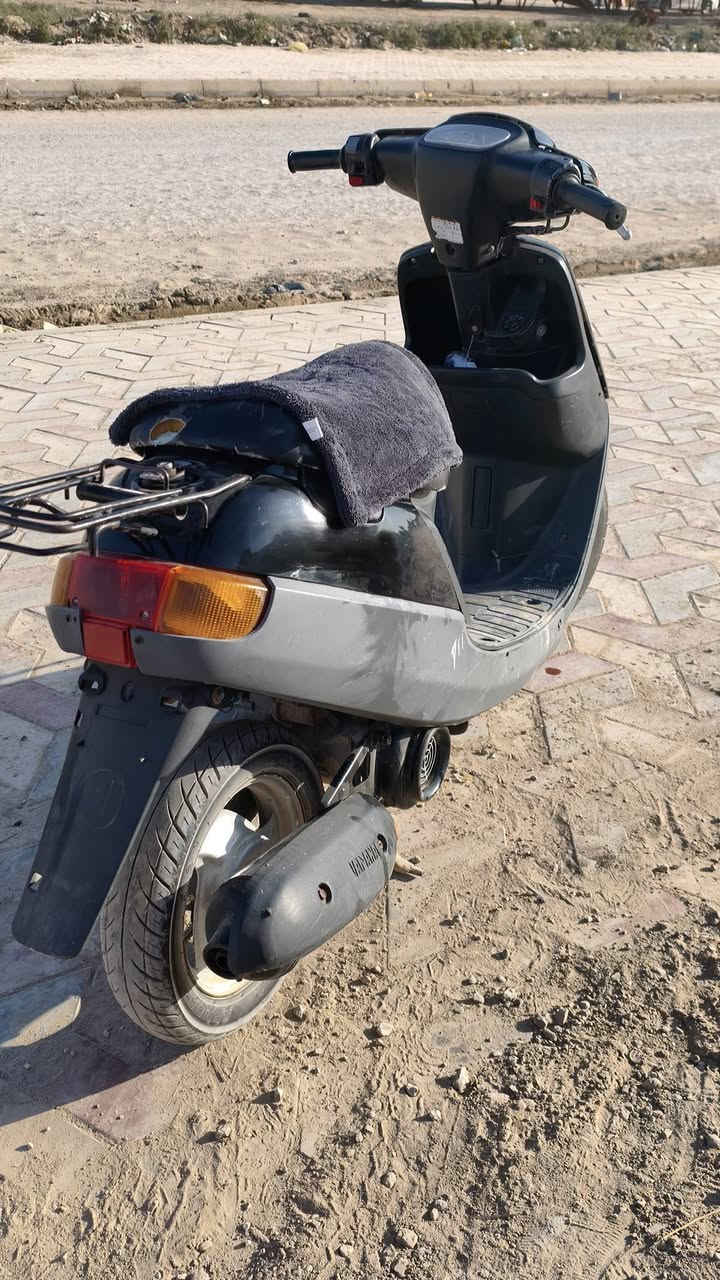 سلام عليكم دراجه  زعره للبيع فحل خطين الاكلجات  جديده  الكربريتر جديده الدراجه نص هندر تشتغل  كل شي شغال بس سلف لان باتري هابط  الدراجه قبل يومين من مجفته  سعر الدراجه 250 قفل  عليها صالنصه  FM  صوته كلش حلو 
 المكان  شارع الاسكان 
***********
