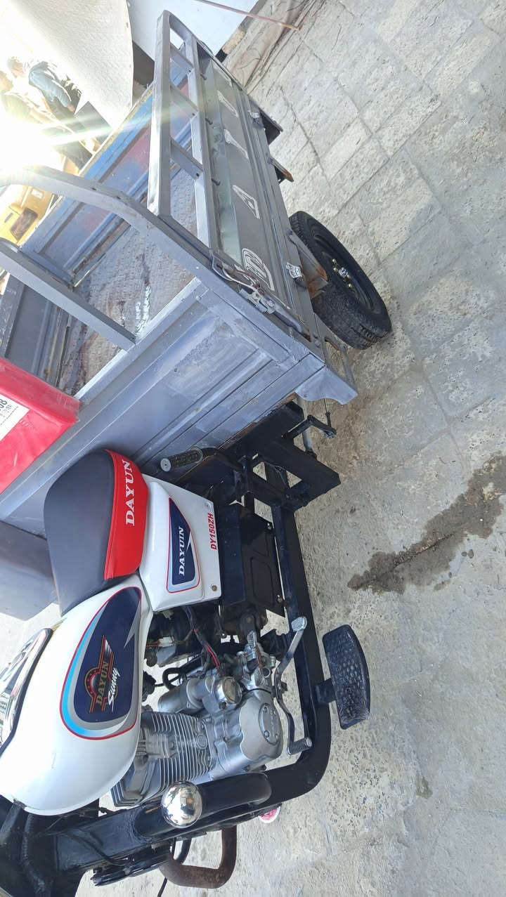 سلام عليكم ستوته لبيع مديل 2014
مكينه تونه مجفتينه كهربايات شغاله من الطول لطول سلف هندر تواير جوبلس توني معمره ماعده المكينه مكان ناصريه مركز حي الزهراء ‏‪***********‬‏
السعر مليون و650
