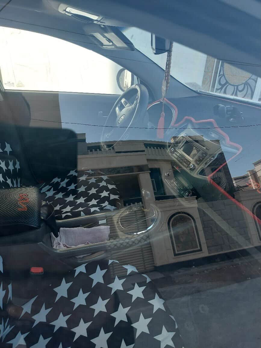 السلام عليكم 
كيا سبورتج موديل 2012 مكفوله  محرك 2000دوش سياره فول واحد على واحد بصمه بانوراما تحكم ستيرن سياره ماشيه 170اللف قابل للزياده كير محرك كفاله عامه شرط التحويل السعر 16 اللف وبيها مجال للطيبين التواصل ***********
مكان السياره الأنبار فلوجه
