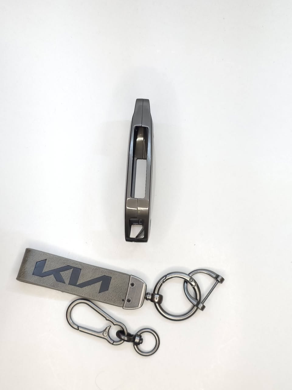 سلام عليكم
غلاف بصمة كيا-هونداي
يرهمن لعدة موديلات

الجلد (الرصاصي) سعر 10 الاف
الجلاتين سعر 6 الاف وقطعتين 10 الاف (يجي بدون هوك تعليك اذا تحتاج هوك ارسللي وادزلك الانواع)
توصيل بغداد ٥ محافظات ٦
للحجز او استفسار خاص


**إذا كنت صاحب هذا الإعلان وتريد حذفه لأي سبب، رجاءا أرسل رسالة إلى الدعم الفني**