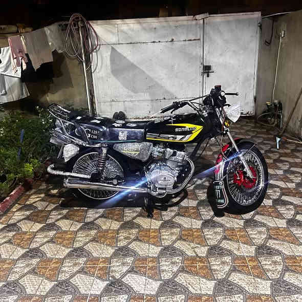 السلام عليكم
دراجة تايكر سولنك ورقة كارتونية دراجة جديدة موديل 2024 دراجة تخبل مال جناي محركهة اذا مفتوح لو ممدودة عليه سبانة اخسرلك الدراجة معدل يخبل دراجة على ايدي مداريها من ناحية الدهن والبانزين عطلات ماكو الله شاهد ورسولة من جبتها لليوم ما وصلت مصلح محرك جديد جمبزة بسيطة ما بيها اي نقص كاملة صوتهة حلو لايت امامي قوي كلش عالي ناصي بيها نشرات بل ماصدة ويم المحرك وعلامة السولنك الامامية ب اختصار دراجة كاملة مكملة سعر 725 وبيها مجال للشراية 
مكاني ديالى بعقوبة السايدين بل قرب من المدرسة الصينية لل اتصال ***********
