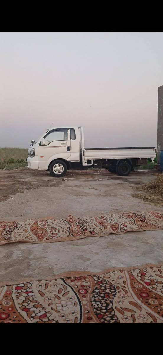 كيا بنكو 2018   دخول خول جديد بيه ارقام وسنويه طبق الأصل وكاله بسم المشتري حصه كاز بكل المحطات سنويه مجدده ل30  رقم الانكليزي الجديد سياره ما مشتغله بالعراق بعدهي زيرو تخم تاير مكينه كير ضربه صبغ كله كفاله جاهزه ماتخسر عليه ولا دينار تبريد تدفئه كهربائيات كله جديد سياره شركه كارتون مكفوله كفاله عامه مكانه  ,واسط  السعر 65 وبيه مجاللل
***********
