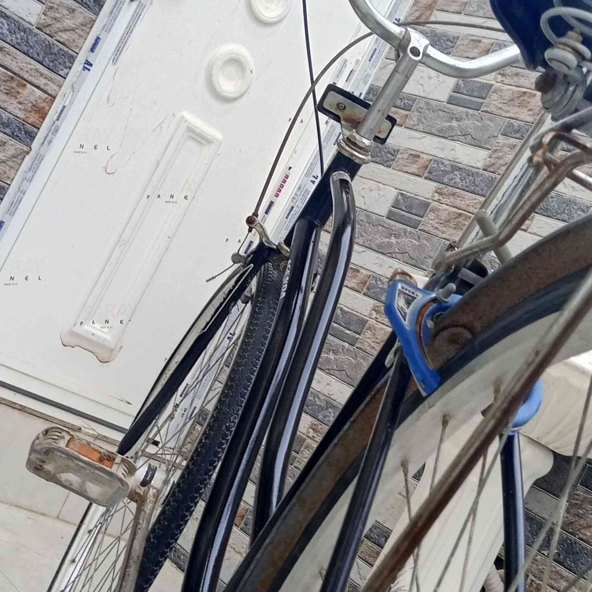 السلام عليكم
باسكل ياباني للبيع 
الحجم 27
نضيف وغراضة كاملة 
السعر 80 وبي مجال 
المكان الفهود شراي تعال خاص


**إذا كنت صاحب هذا الإعلان وتريد حذفه لأي سبب، رجاءا أرسل رسالة إلى الدعم الفني**