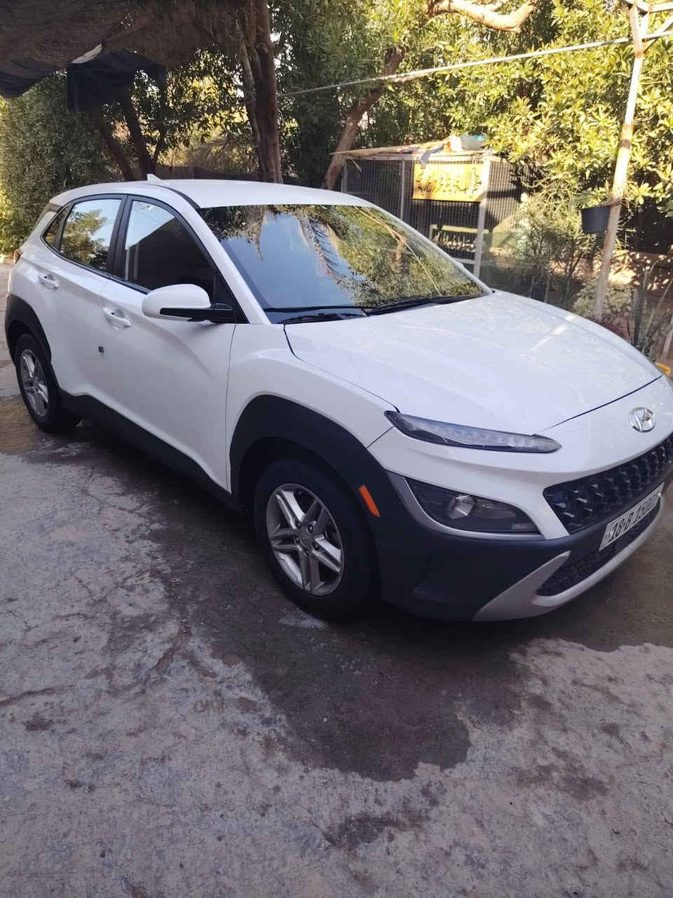 السلام عليكم كونا موديل 22 سياره حلوه كلش حادث جاملغ وبنيد سياره كير اي تي رادار شغال مكان حله حي الجزائر السعر 130 وبيها مجال بسيط الاستفسار على هذا الرقم ***********
