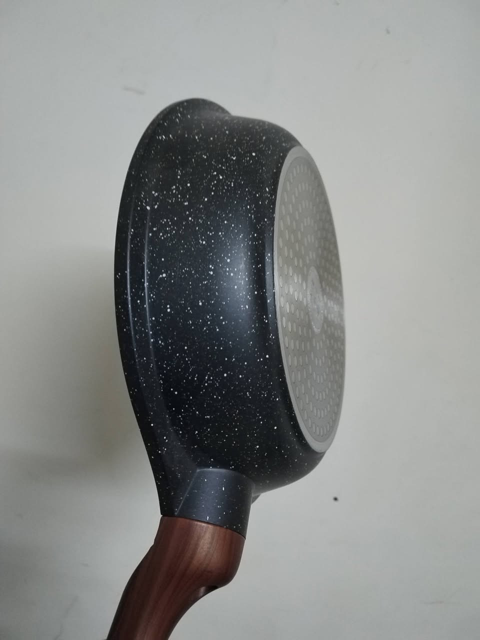 السلام عليكم بسم الله ماشاء الله طاوات سياح او كريب تباسي غلايات قواري ستل ستيل طاوات عميقه للقلي الاسعار حسب الحاجه يتوفر توصيل بسمايه فقط


**إذا كنت صاحب هذا الإعلان وتريد حذفه لأي سبب، رجاءا أرسل رسالة إلى الدعم الفني**