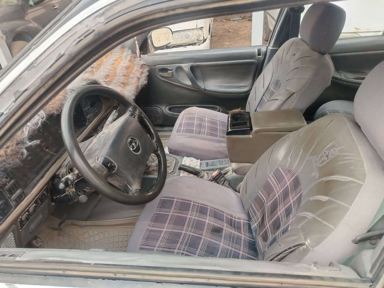 يالله اسلام عليكم ورحمة الله برنس عادي ٩٥ رقم بغداد انكليزي تحويل مباشر كير عادي نقصه مشط سعر ٣٠ وبيه مجال *********** بابل الإسكندرية

