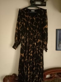 فستان • قياس ٤٢