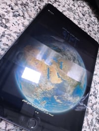 للبيع ايباد 9 كلش نظيف ذاكرة 64 بطارية 92 يشغل ببجي 60 فريم  ويشغل 6 س...