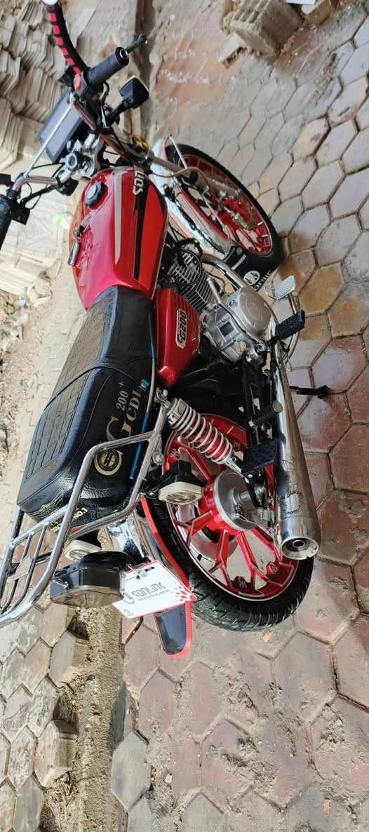 للبيع 2024 مكفول محرك 200
‏‪0782 799 2385‬‏
