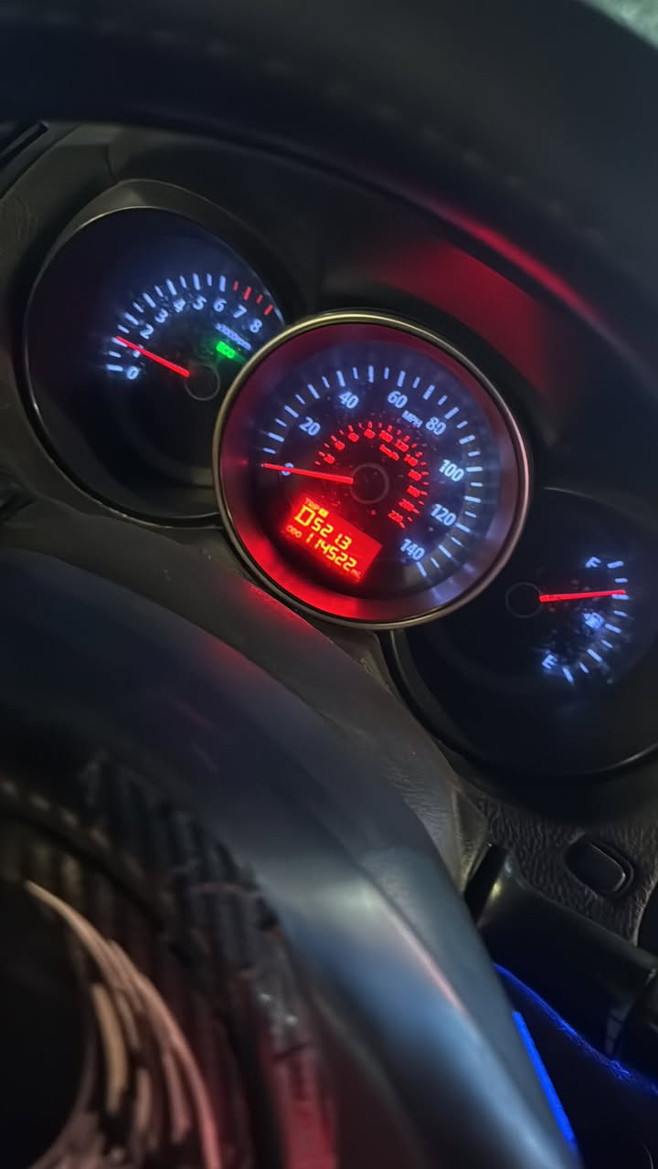 يالله
السلام عليكم اقره التفاصيل زين 

صوره ضربته بلمنشور

 🚗 فورتي كوبيه 2011 نص فول - فتحه

محرك٢٠٠٠ دوشش 

ماشيه ١١٤

📍 الموقع: البنوك / شارع المشاتل

📞 ***********

المواصفات 👇

 •تبريد تدفئه كله شغال  💯 

 • فيتم جديد + تنظيف كامل (نوزلات، بلكات، كله أصلي اليزري  جديد نواقص بسيطه فقط اذن محرك اليسره 

مشروع وطني 

 • كير، محرك، ، صدر داخل ✅ كله نضيف وجديد

 • ضربه بسيطه (جاملغ + بنيد) ومصلحات

💬 ملاحظة: بيه قطع صبغ، أني ماخذها هيچ، أبيعها حزام حزام حتى لا يصير مفاشل وياك

ملاحضه البنيد جارد وجملغات خلفيه الاثنين يرادلهن صبغ 

💸 السعر80 بيه مجال للحلوين
واذا عندك ٦٠ والبقايات ع راحتك مو مشكله
