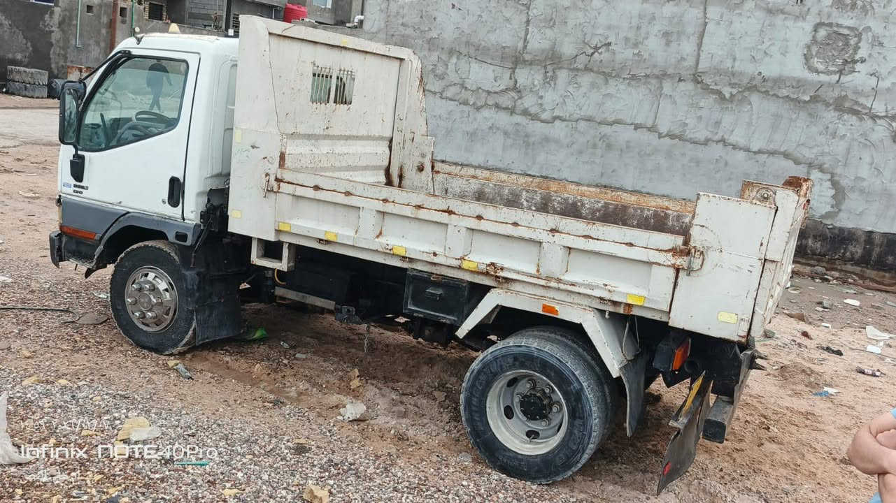 كنتر بزونه حمولة 3الليع مكان البصرة الستفسار ***********
