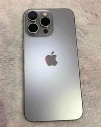 15برو ماكس 🛑 شرق اوسط عربي  🛑 ذاكرة 256  🛑 بطاريتة  97 بلاديه مكفوله 🛑...