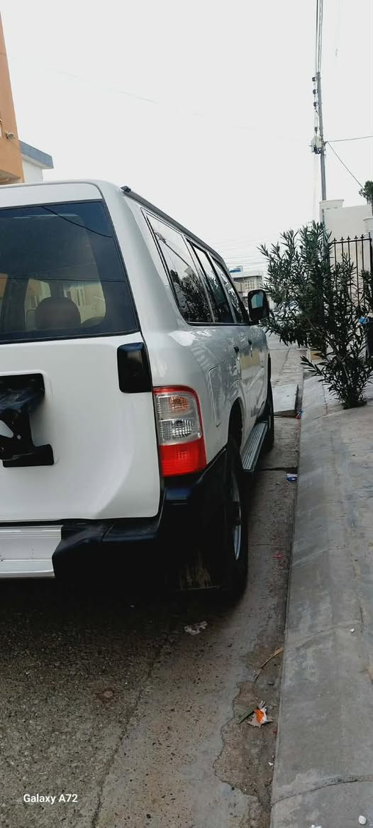 120$$نيسان باترول
موديل٢٠٠١
رقم سليماني به شرت تحويل و وكاله
به شرت حاسيبه ي به خداد 
گير محرك به شرت
ناو داخلي جديد بيلادد
سياره تايه جديد
مآبي سبخ كلين 
***********
***********
