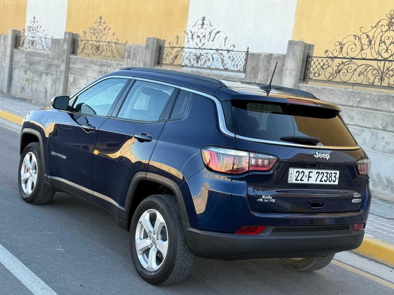 جيب كومباس LIMITED
رقم اربيل الدولي تحويل مباشر 
الموديل : 2020
حجم المحرك : 4 سلندر 2400
عداد المسافه : 44 الف mill
الضرر : جاملغ و بنيد صبغ بدون دواخل ايرباك طاك ومصلح سستم  
المواصفات .. بصمة تشغيل وابواب 
تحديد مسار - مقاعد جلد - فور ويل
تبريد قطعتين - لايت زينون - اوتو ستوب
سايد بريك كهرباء - مثبت سرعه 
شاشة كار بلي - كامره خلفيه 
السياره جدا نضيفه وجاهزه بدون نقص
السعر ( 135 ورقه ) قابل للتفاوض
*********** مهندس حسين  
كربلاء / حي الحسين 
شركة_المتحدة_لمزادات_السيارات_وقطع_الغيار
