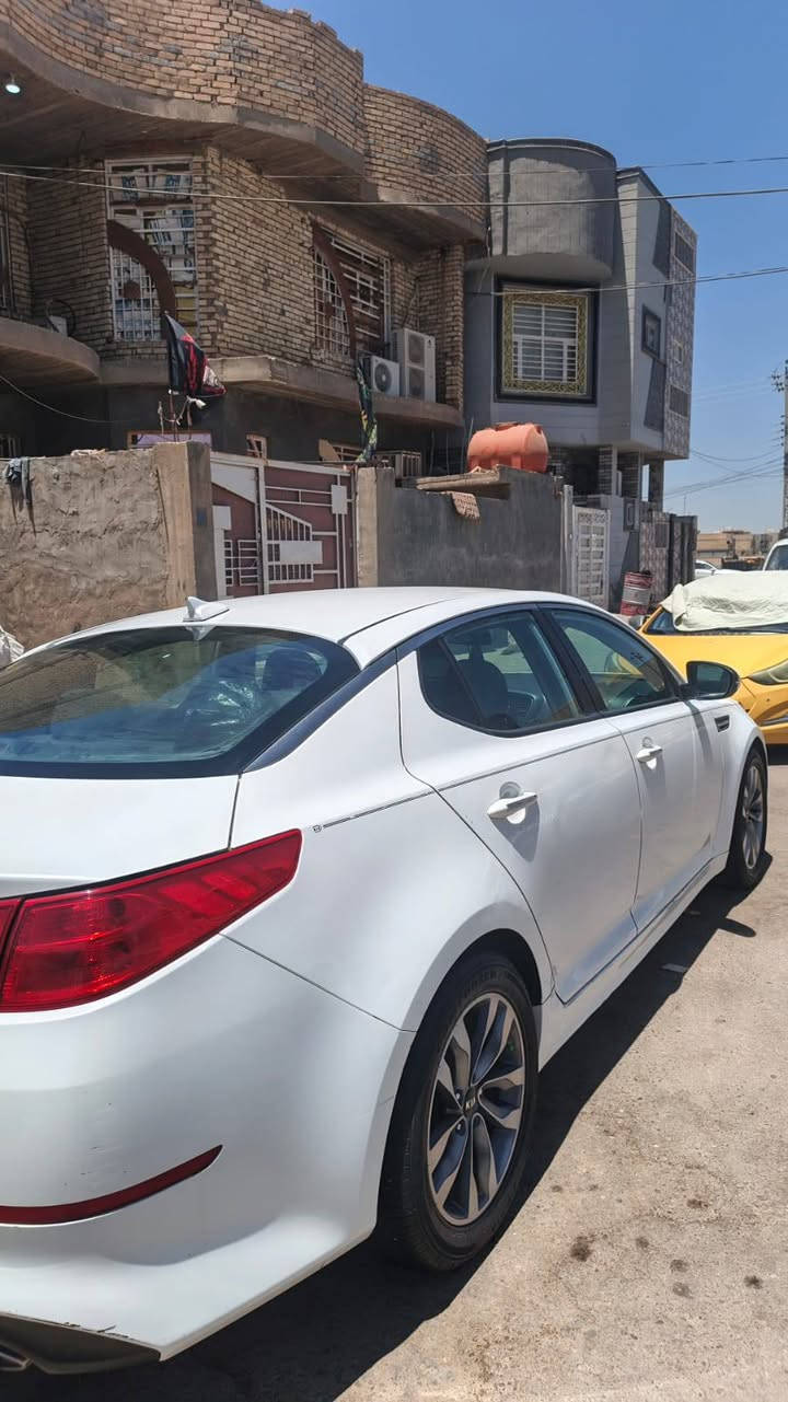 سلام عليكم سوناته لبيع موديل 15 امريكي
مكاني ناصريه السعر 113بيه مجال مكلف بل نشر خابر راعيه ‏‪***********‬‏
جاهزه كير محرك شرط تخم تايرات كهربائية شغاله حداديه
