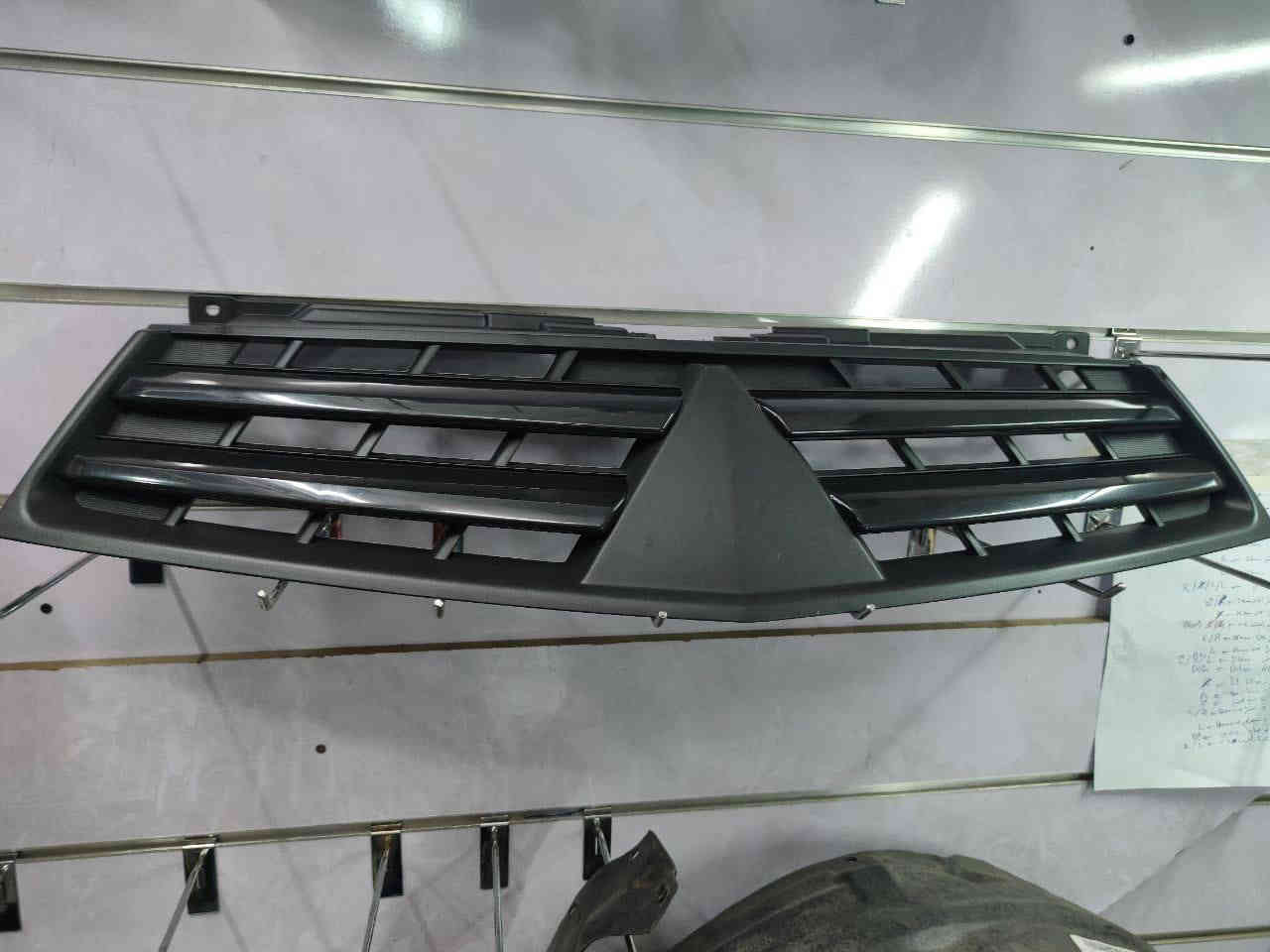 يوفر لكم جميع قطع غيار البيك اب متسوبيشي نملة l200 
دعاميه امامي 
فول لايت 
جامة لايت 
بك لايت 
جامة بك لايت 
حاضنة راديتر 
دسكات 
مواد صدر وحدادية 
فلنجات 
فسفوره دعاميه خلفية
عنبار كلج 
دبة فضلة 
ايرفلو 
حساس صلنصه
حساس كيلومتر 
بوربلن ويل 
بروبلن فلاوين 
كفر مراية نيكل 

📍 عناوين الفروع:
🏢 الفرع الأول: بغداد – السنك – مجمع مينا / القيصرية الثانية
🏢 الفرع الثاني: بغداد – شارع الضلال
📞 للطلب والاستفسار: ***********
🚚 خدمة التوصيل متاحة في جميع المحافظات!
