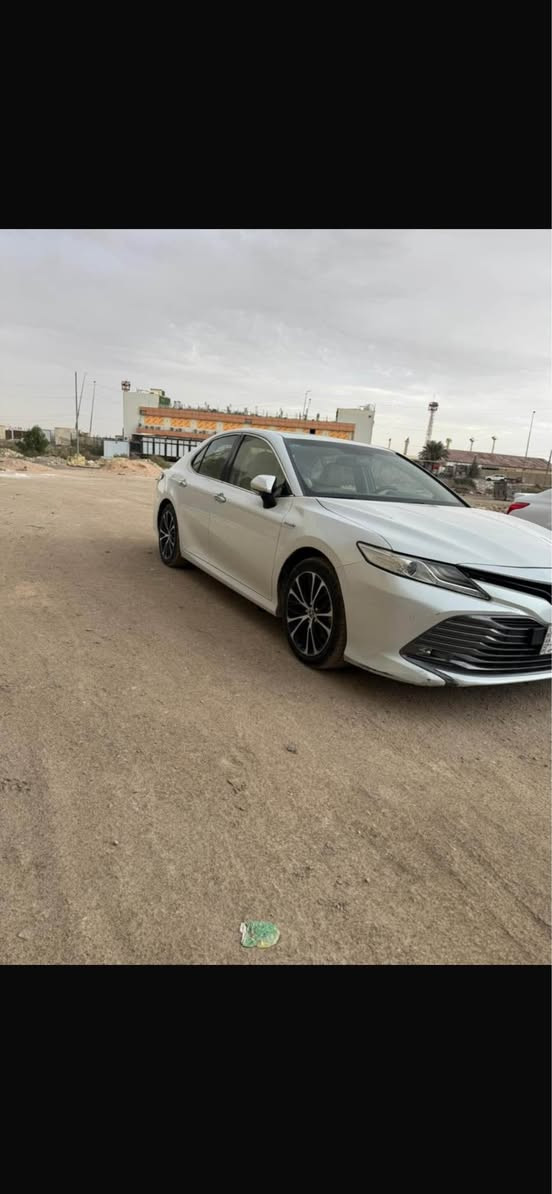 سلام عليكم للبيع كامري 2020 خليجي هايبرد 
كفاله من ضربه فقط نص بنيد مصبوغ اثر شخص من قبل نفوس ضعيفه 

مواصفات لمتد فول كلش 
1/ فتحه 
2/ حساس امامي خلفي 
3/  تبريد قطعتين
4/ كامره  
5/ لد امامي خلفي 
6/ توقف ذاتي 
7/ ويل كروم
8/ برده كهربائيه 
9/ تبريد وتدفئة بلكشن 

سياره كلش جديده ماشيه 40 الف 

رقم بصره بسمي  

عنوان  سياره / جبيله

للستفسار /  ‭0771 244 4442‬
شراي يتصل ويدلل ☺️ البصرة, العراق
