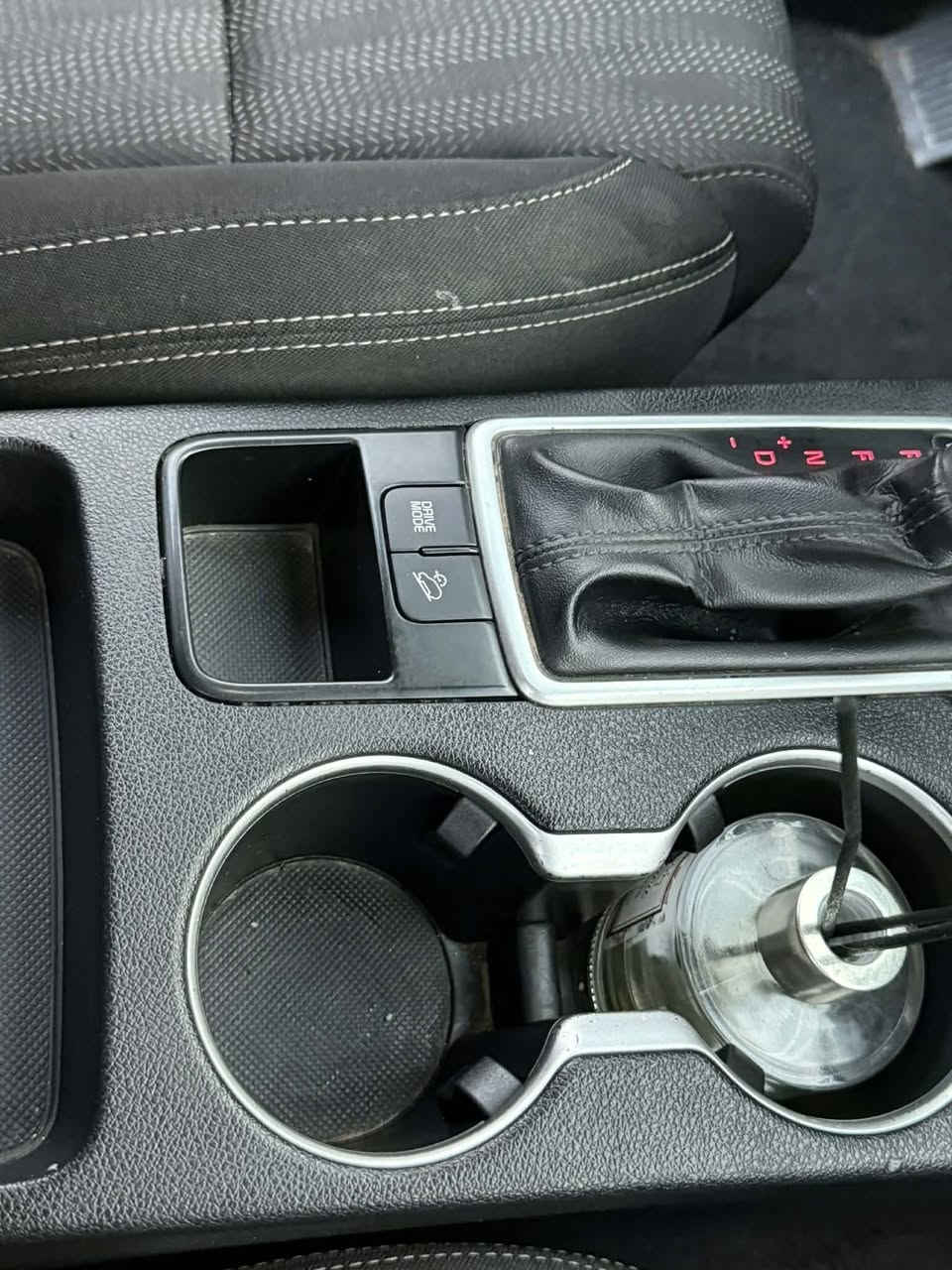 للبيع كيا اسبورتج 2020 فول للاخير حادث مرفق السونار بدون داخل جاهزه بسمي السعر 155 وبي مجال عنوان بابل ***********
