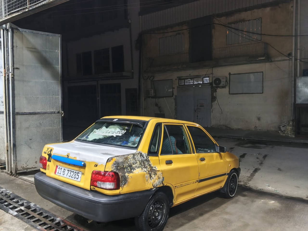 السلام عليكم
اخوان سايبا 2012 رقم جديد هزة جديدة تحويل ثاني يوم مكينة وكير جدد وحدادية جديدة فقط الكير الثالث ما يجي اخذتها وصار بيها هذا الحادث وعمرتها مثل مموضح بالصور بعد يرادلها صبغ السعر 22 العنوان الدولعي رقمي***********
