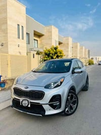 سبورتج SX موديل 2021 وارد امريكي للبيع بدون ايرباك السيارة لون سلڤر  ا...