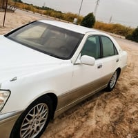 كراون ملكة • مكينة شرط • قير سليم