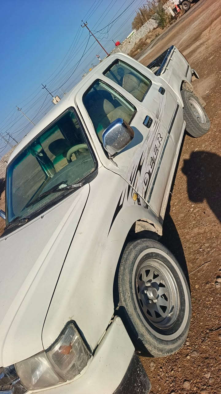 دير للبيع موديل 2006 مكفوله 
من الضربه التبديل كير محرك 
سنويه مجدده  السعر 42 وبيها مجال 
  العنوان بغداد ***********
