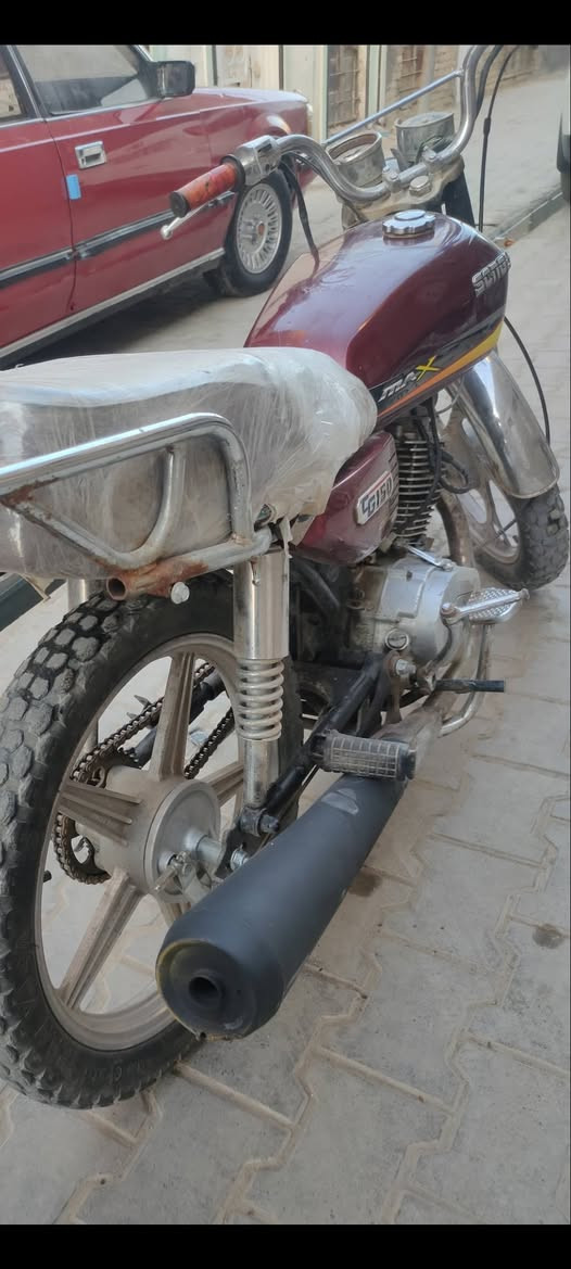 سلام عليكم سيفان خمسه كير مكينه شرط لاتبخير ولا تنقيص السعر 250 وبيهه مجال سماوه *********** واتساب
