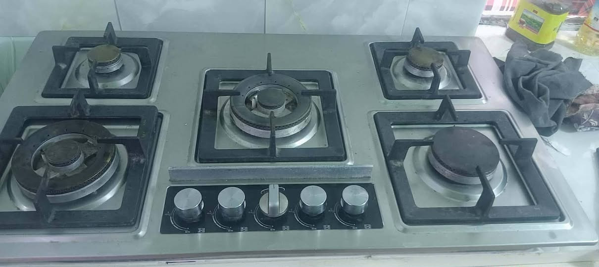 مجموعة اغراض للبيع اسعار مناسبة المكان بغداد لايوجد توصيل


**إذا كنت صاحب هذا الإعلان وتريد حذفه لأي سبب، رجاءا أرسل رسالة إلى الدعم الفني**