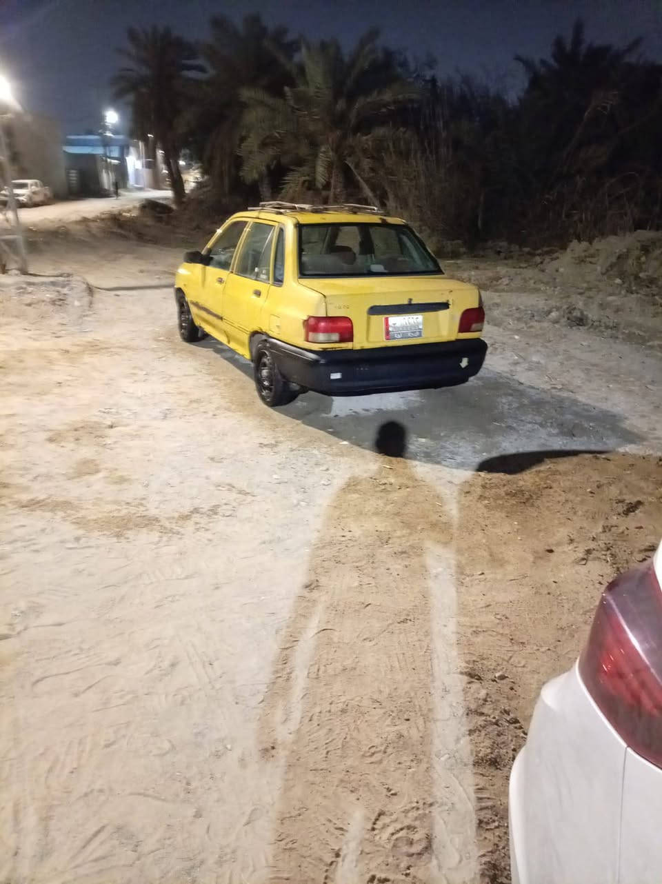 العنوان البصرة المطيحة ام النعاج 
التواصل ***********
سايبا موديل 2013  السعر 10 ورقات  رقم الماني  محرك خير من الله الكير الواحد مرات يفلت كهربأيات كلهه شغالة
