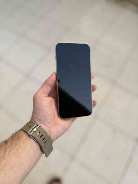 13 برو ماكس شرق اوسط ذهبي
ذاكرة 256

نظافة الجهاز 100% 

ملحقاتة كاملة 

ضمان حقيقي شامل كل الجهاز 

لمعرفة السعر والاستفسار الاتصال 
*********** ☎️
