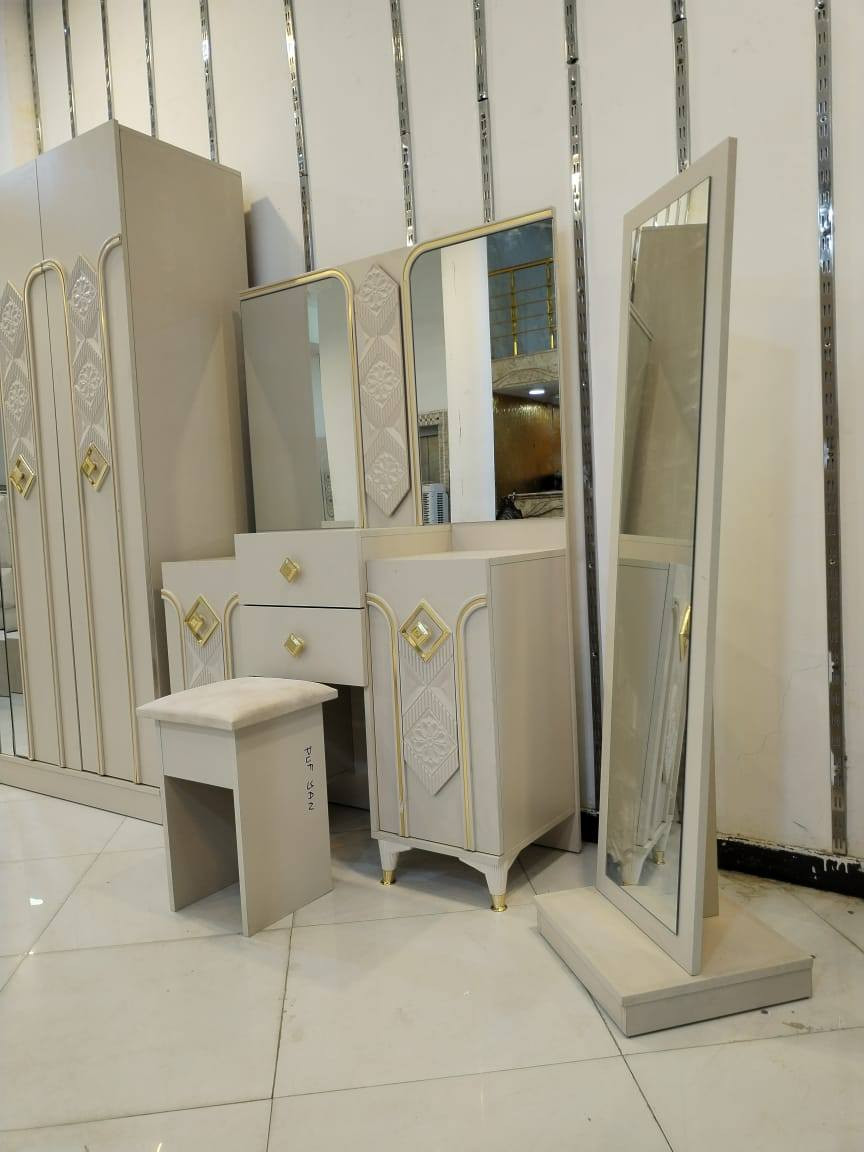 غرفه نوم  تركيه مامستخدمه ١٠ قطع كنتور مع ملحق ٣ متر ونص سعره 800 الف


**إذا كنت صاحب هذا الإعلان وتريد حذفه لأي سبب، رجاءا أرسل رسالة إلى الدعم الفني**