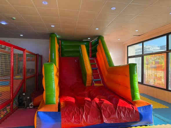 هۆڵێ یاری منداڵانی کامل بۆ فرۆشتن 
سەرجەم پێویستیەکانی هۆڵێکی تێدایە یاریرکان زۆر پاکو تازەن زۆر کەم بە کار هاتون 

نرخی ٧٥ گەڵایە 

سلێمانی

***********
