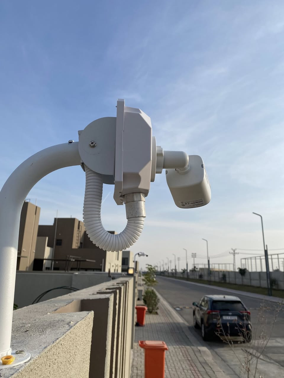 من أعمالنا الميدانية
تنفيذ مشروع تنصيب كاميرات مراقبة في أبو غريب – مجمع بدور
باستخدام كاميرات Hikvision الأصلية المعروفة بالاعتمادية والدقة العالية

✔️ تغطية مدروسة لكل الموقع
✔️ وضوح عالي ليلاً ونهاراً
✔️ تنصيب احترافي مع ترتيب وجمالية
✔️ نظام ثابت ويعتمد عليه بدون مشاكل

هذا الشغل لمن يريد راحة بال ومراقبة حقيقية، مو مجرد كاميرات مركّبة

📞 للتواصل
محمد طه
(***********
