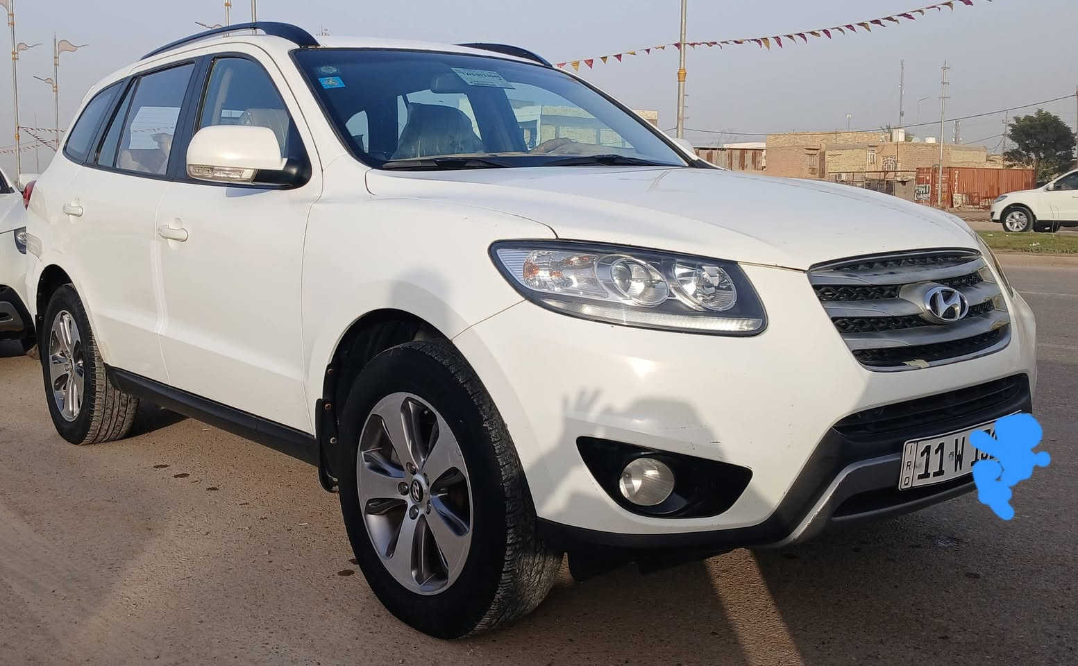 سنتافيا ١٢ ، بغداد رقم دولي بأسمي تحويل مباشر ، ٦ سلندر ، ٣ قطع تبريد ، ٧ كراسي فورويل ، مري كهربائي، كفالة عامة .
***********
