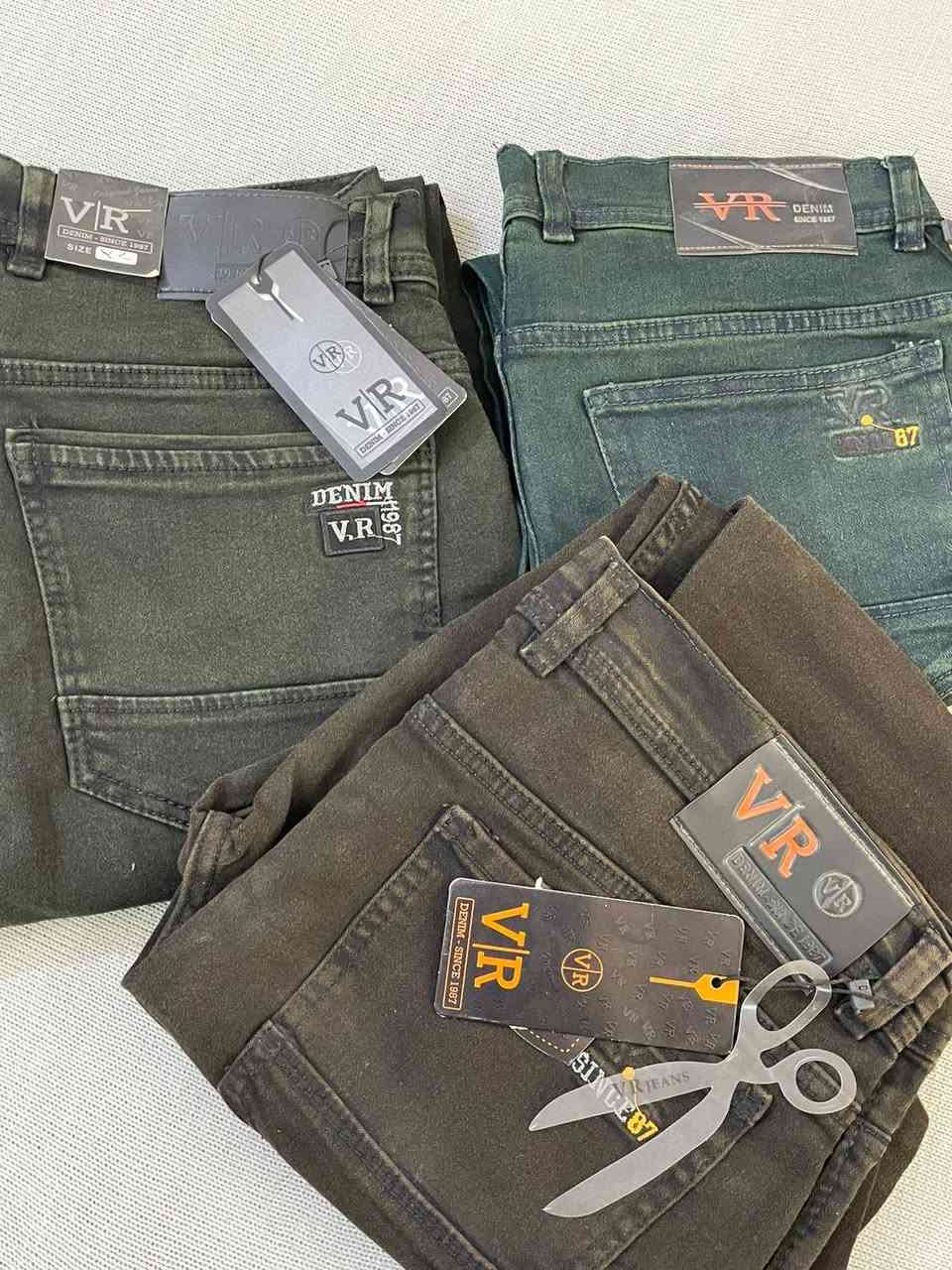 السلام عليكم تصفية محل ملابس رجاليه بسعر مناسب جدا النجف العداله ***********
