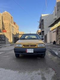 ٢٠١١ • مكينة وكير مكفول • بغداد العبيدي