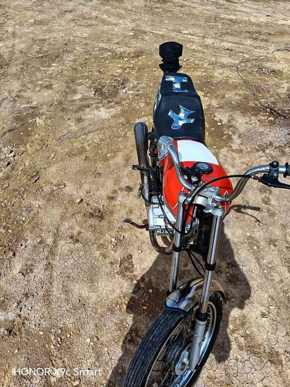 سلام عليكم دراجه البيع موديل 24 كلك مكان ناصريه الاصلاح ***********
