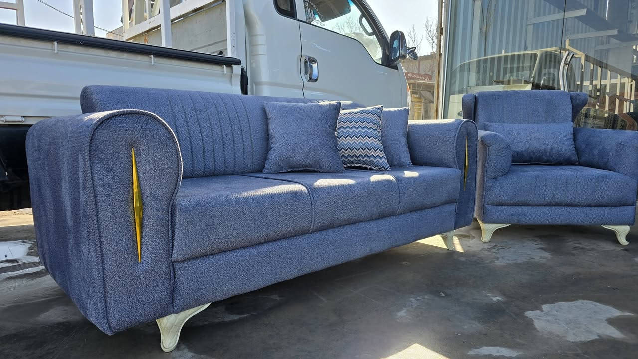 بسم الله الرحمن الرحيم
عمل جميع انواع التخامه ولدواوين حسب الطلب 🥰
شغل درجه اولى 💯 💯 
بلوك اسود كله شرط 💥
خشب جام روسي اشتغل لوحه ع عرظهه ما اشرحهه للوحه 💢
سفنج هاي الكستره افظل من مميز اول الف مره 💫
قماش كله تركي بخامه ممتازة جميع الأوان متوفره 🥳
     قبل ما ادوشم تجي اشوف لهيكل اذا مو نفس لمواصفات لشغل يرفظ يعني تشتغل وته مرتاح يمي😊
   يوجد تبديل المستعمل بل جديد 💥 
العنوان حله ابو خستاوي طريق ياحسين 
الفرع الأول عمود٥٩ 💢 
الفرع الثاني عمود ٧٢معمل ومعرض باب الحوائج ***********واتساب
